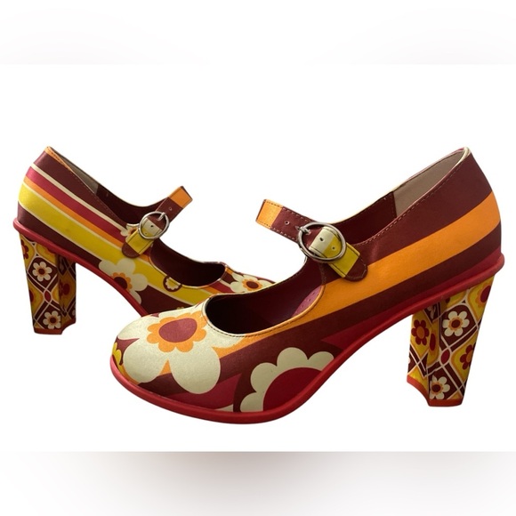 Hot Chocolate Shoes - HOT CHOCOLATE Retro 70s Block Heel Mary Jane Size 38